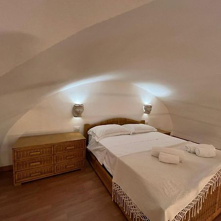 Il Cortiletto Apartment Catania Luaran gambar
