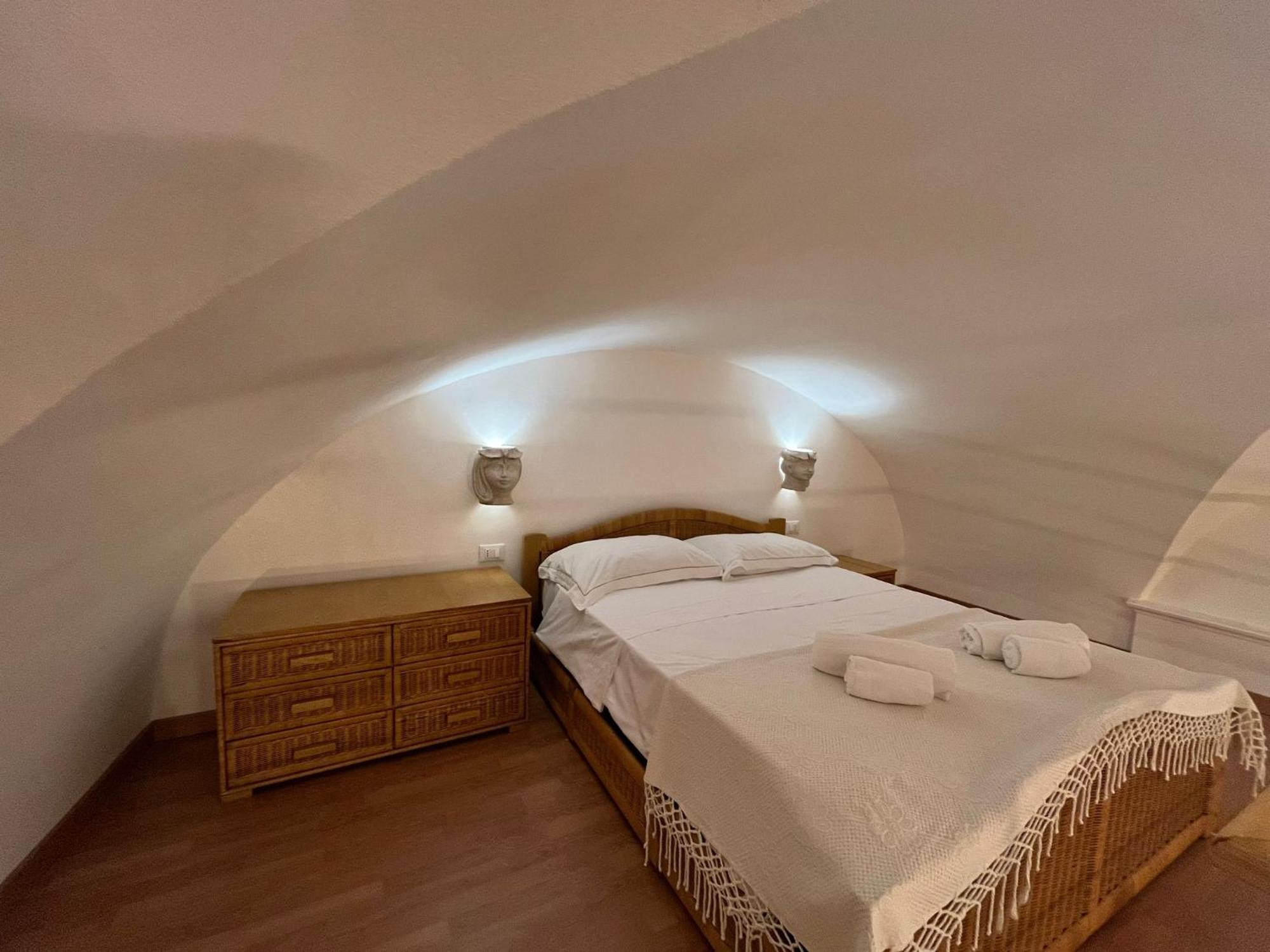 Il Cortiletto Apartment Catania Luaran gambar