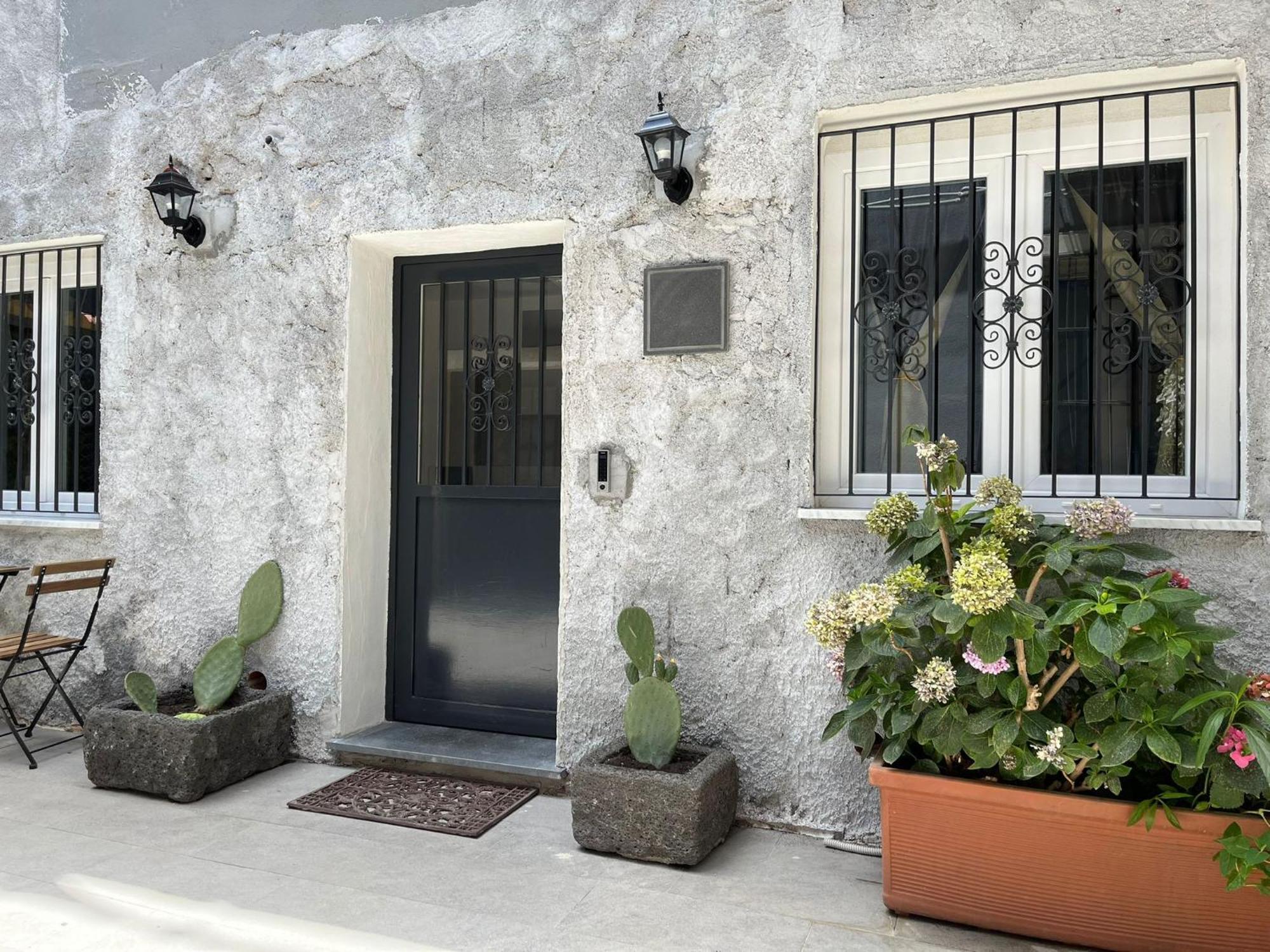 Il Cortiletto Apartment Catania Luaran gambar